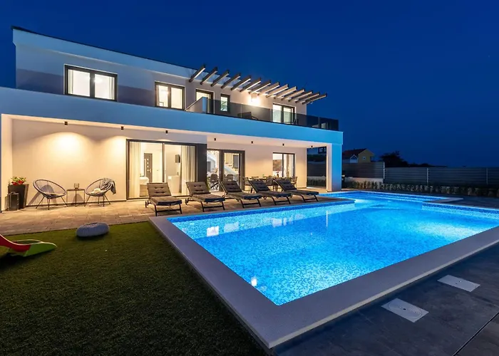 Amazing In * Vrana (Zadar)